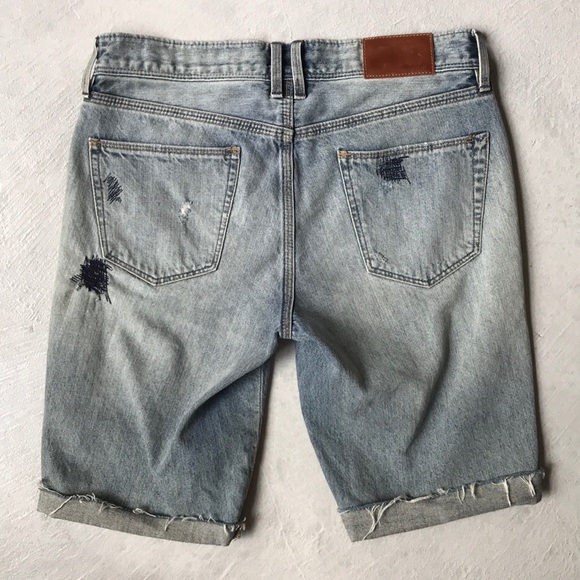 Madewell Mid-Rise Distressed Denim Bermuda Shorts - Picture 6 of 8